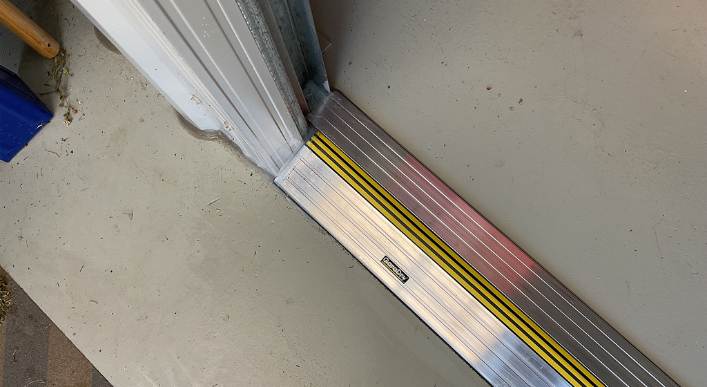 Built for the Long Haul: Industrial-Grade Door Seals for Heavy Use