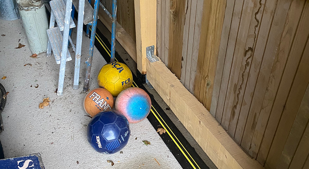 Beyond the Garage Door: Threshold Seals for Sheds, Workshops and Garden Rooms