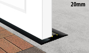 Drawing of a 20mm garage door trade coil seal placed under a garage door